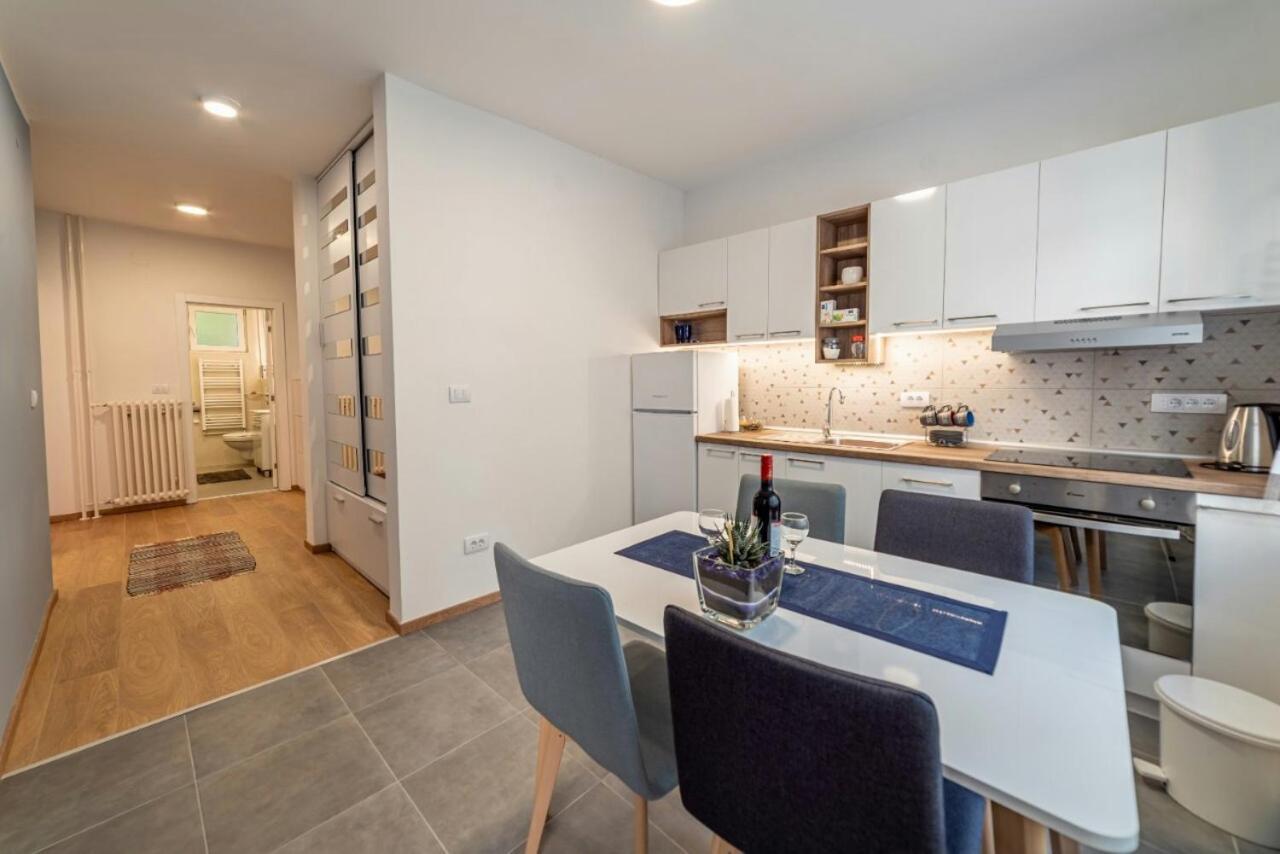 Apartman Danube Lux Novi Sad Exterior photo