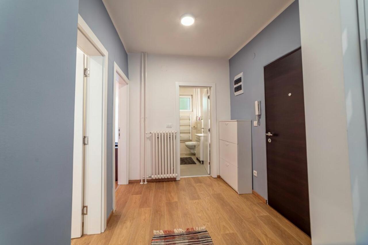Apartman Danube Lux Novi Sad Exterior photo